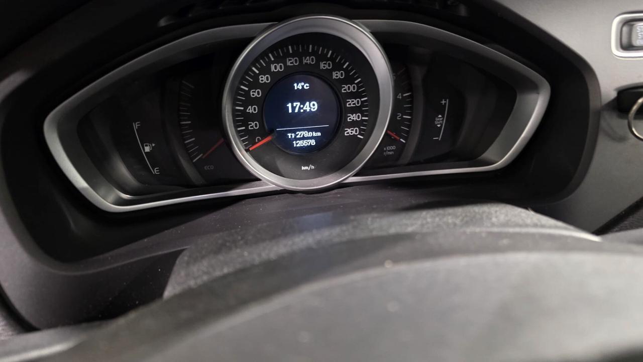 Volvo V40 D2 Business