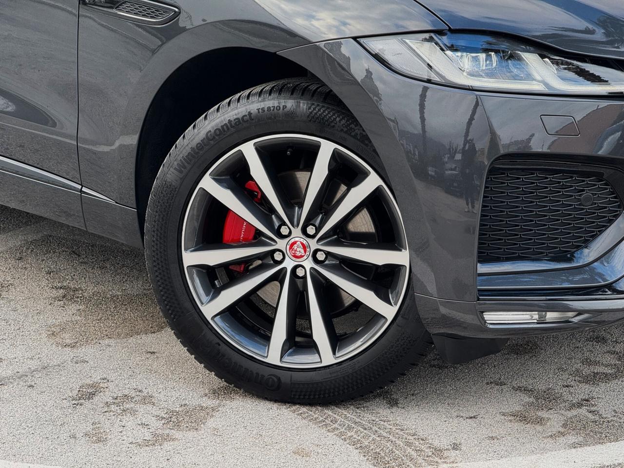 Jaguar F-Pace 2.0d i4 MHEV R-Dynamic SE 204CV