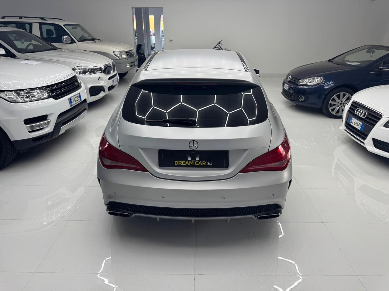 Mercedes-Benz CLA 45 AMG 381Cv