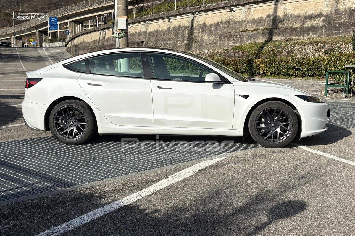 TESLA Model 3 NV35 RWD Premium