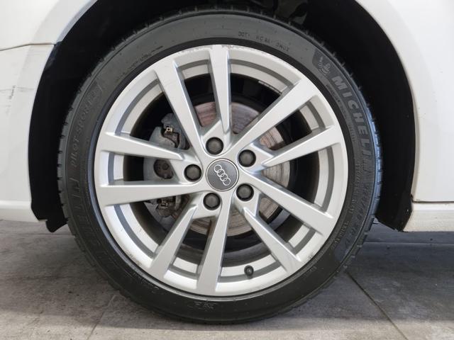 AUDI A3 SPB 35 TFSI COD Business