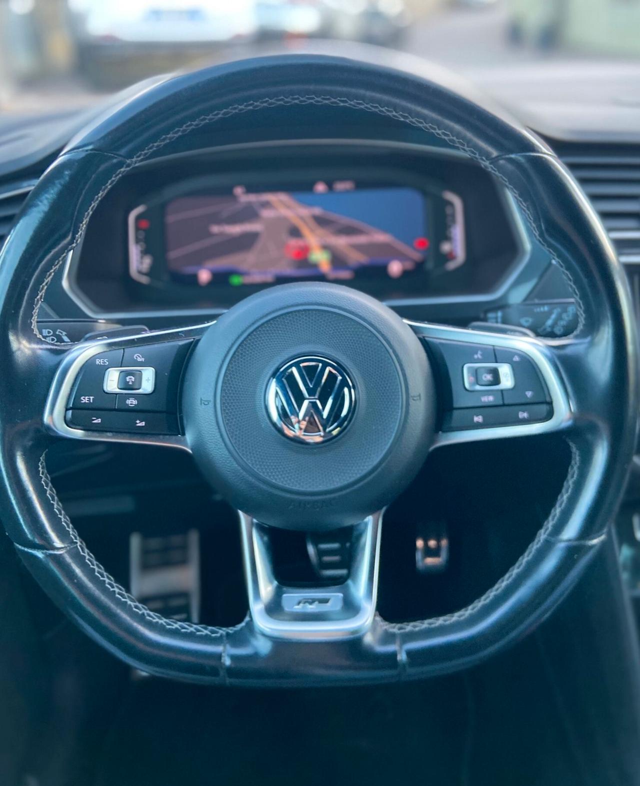 Volkswagen Tiguan 2.0 TDI 190cv DSG R-LINE 4MOTION