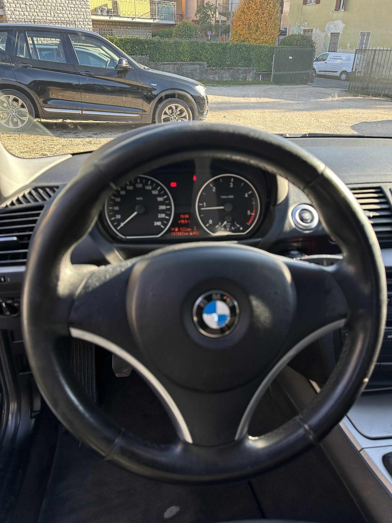 Bmw 116d 5P ATTIVA KMCERT NEOPAT UNICOPR