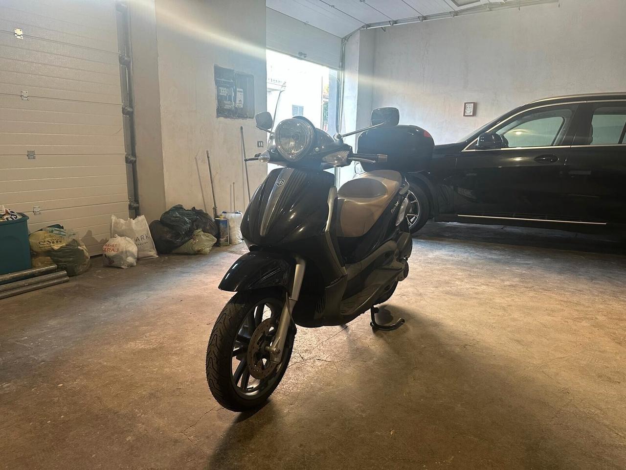 Piaggio Beverly 300