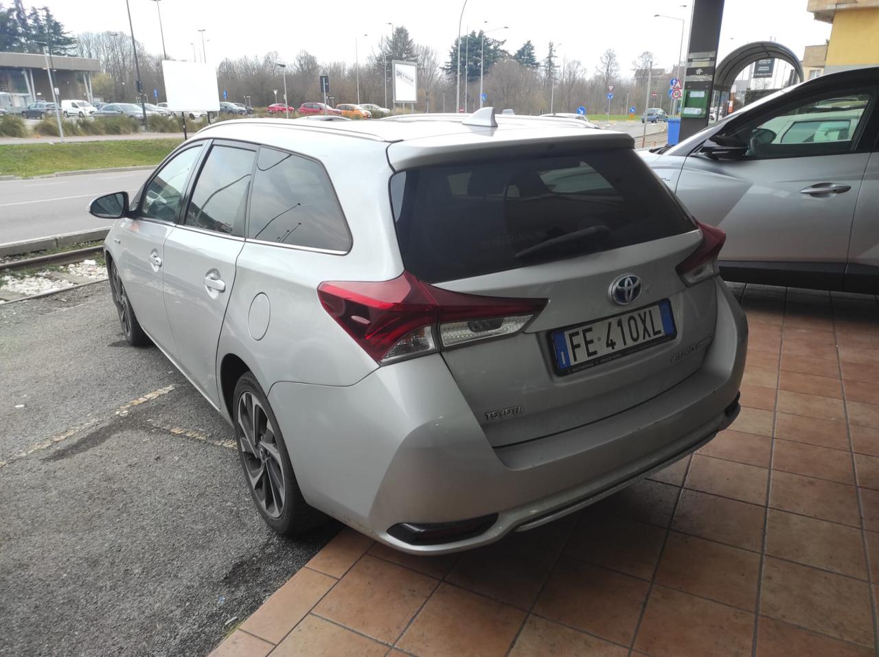 Toyota Auris Touring Sports 1.8 Hybrid Lounge