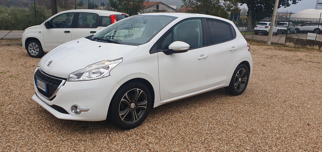 Peugeot 208 PureTech 82 5 porte Active