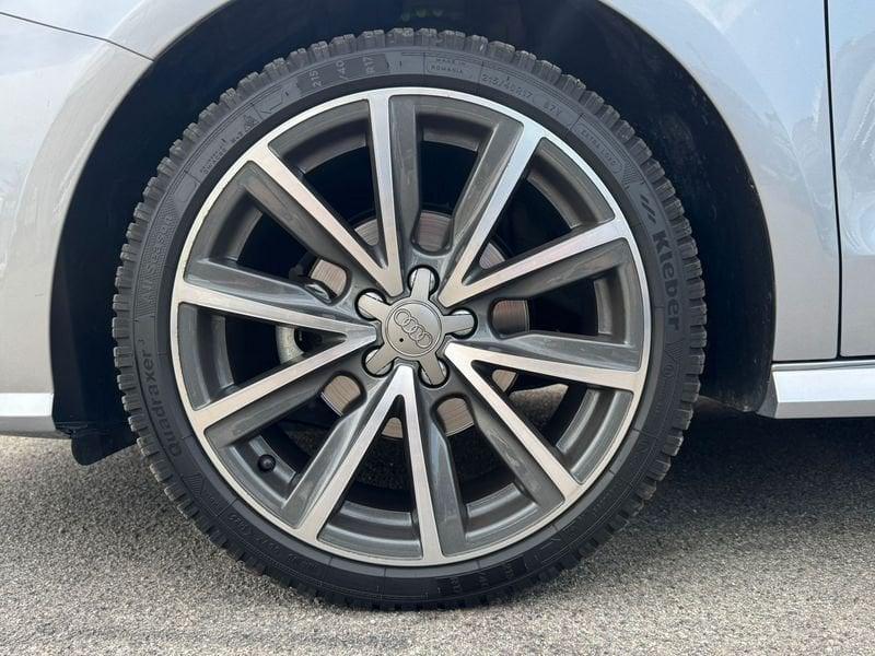 Audi A1 A1 1.4 TDI Admired S-LINE