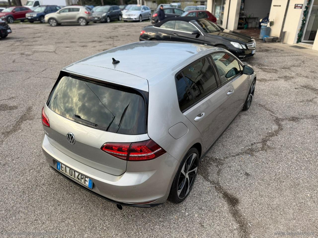 VOLKSWAGEN Golf GTD 2.0 TDI DSG 5p. BMT