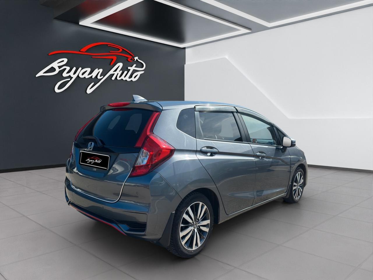 Honda Jazz 1.3 Elegance Navi ADAS