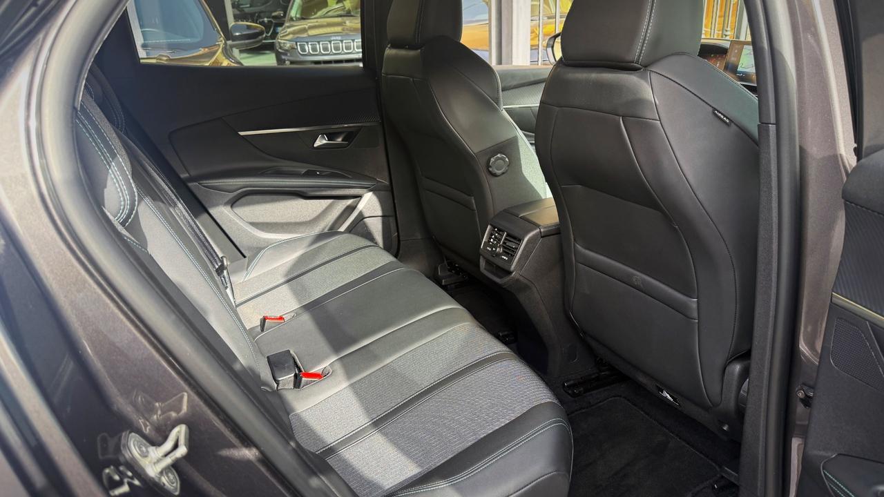 Peugeot 3008 1.5 Hdi Allure - 2022