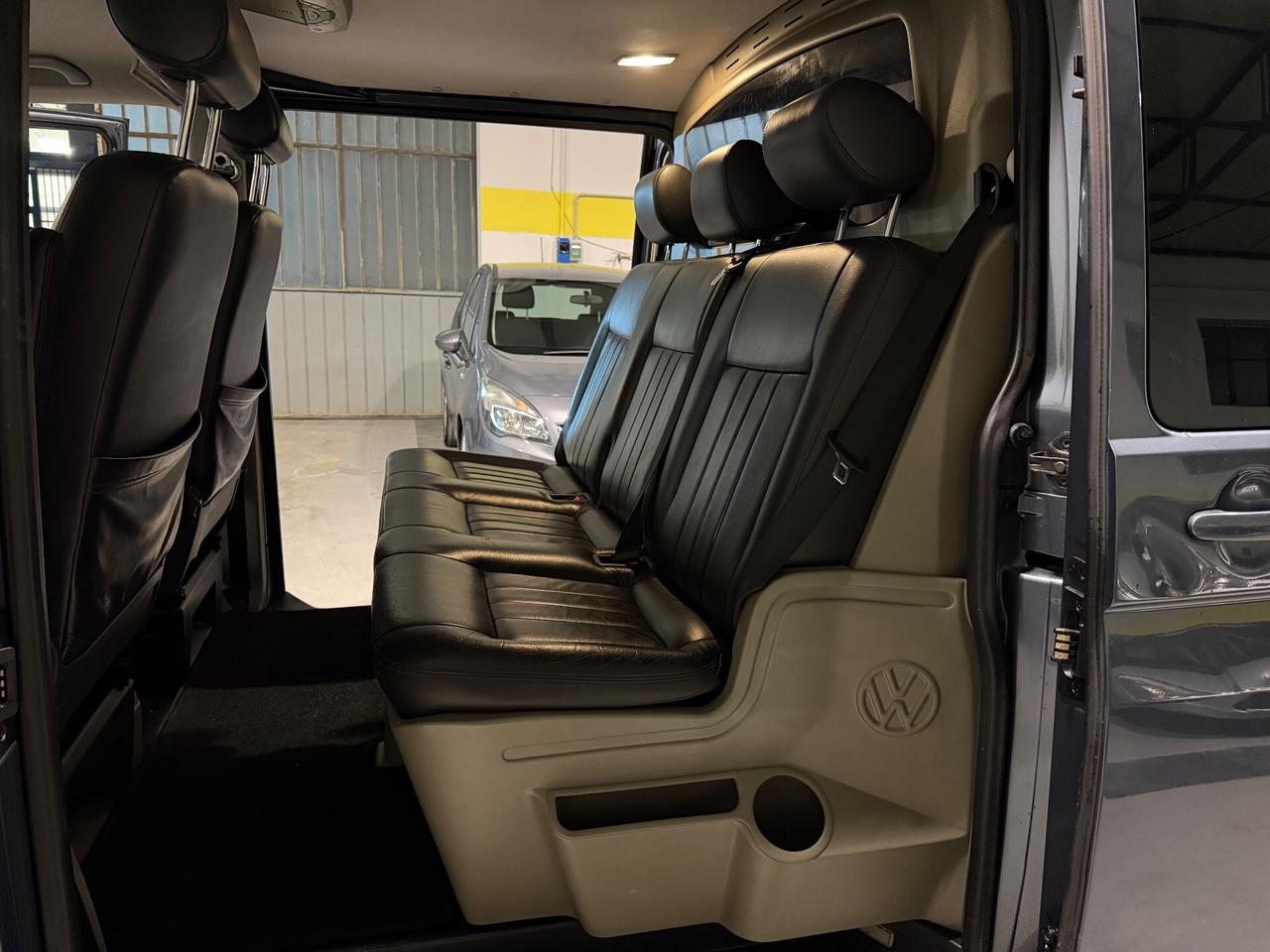 Volkswagen Transporter T-EDITION FULL 2.5 TDI 180CV DSG 2010