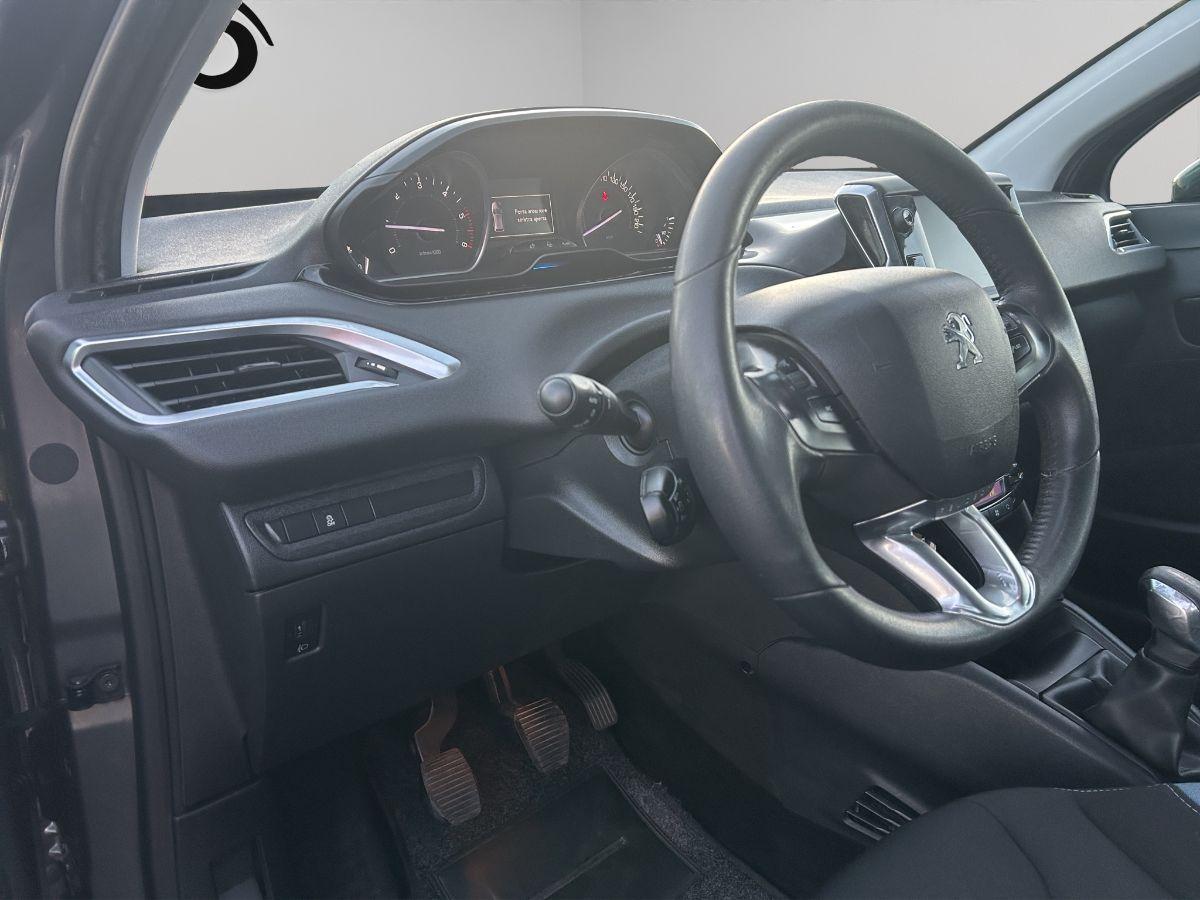 PEUGEOT - 208 - 1.4 HDi 68 CV 5p. Allure