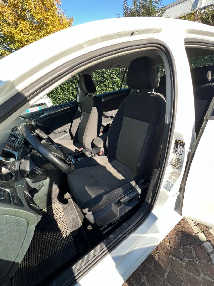 VOLKSWAGEN Golf 1.6 BlueTDI 5p. Trendline