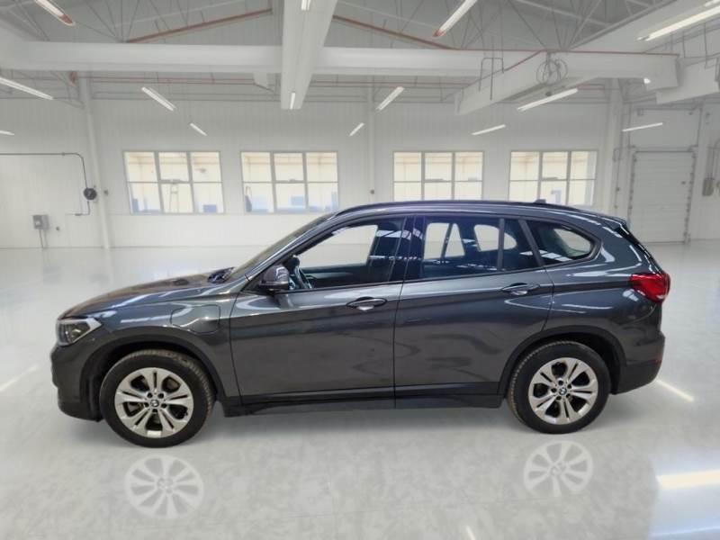 BMW X1 xDrive 25e Business Advantage automatico