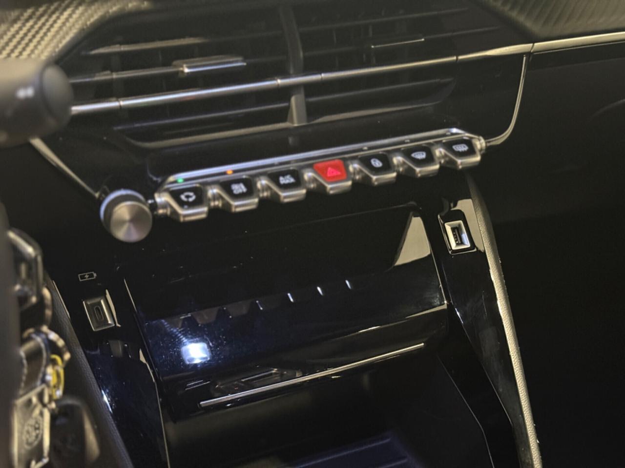 Peugeot 2008 euro 6! 35.000km! S&S Active