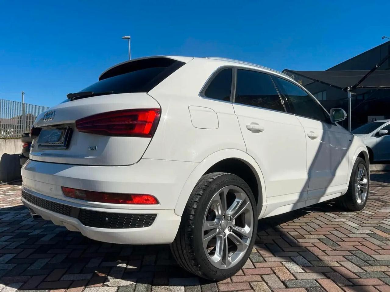 Audi Q3 2.0 TDI 120 CV S tronic line Edition