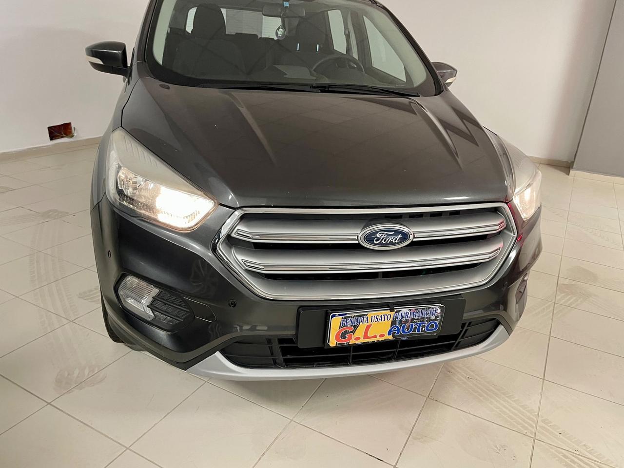 Ford Kuga 1.5 TDCI 120 CV S&S 2WD Titanium
