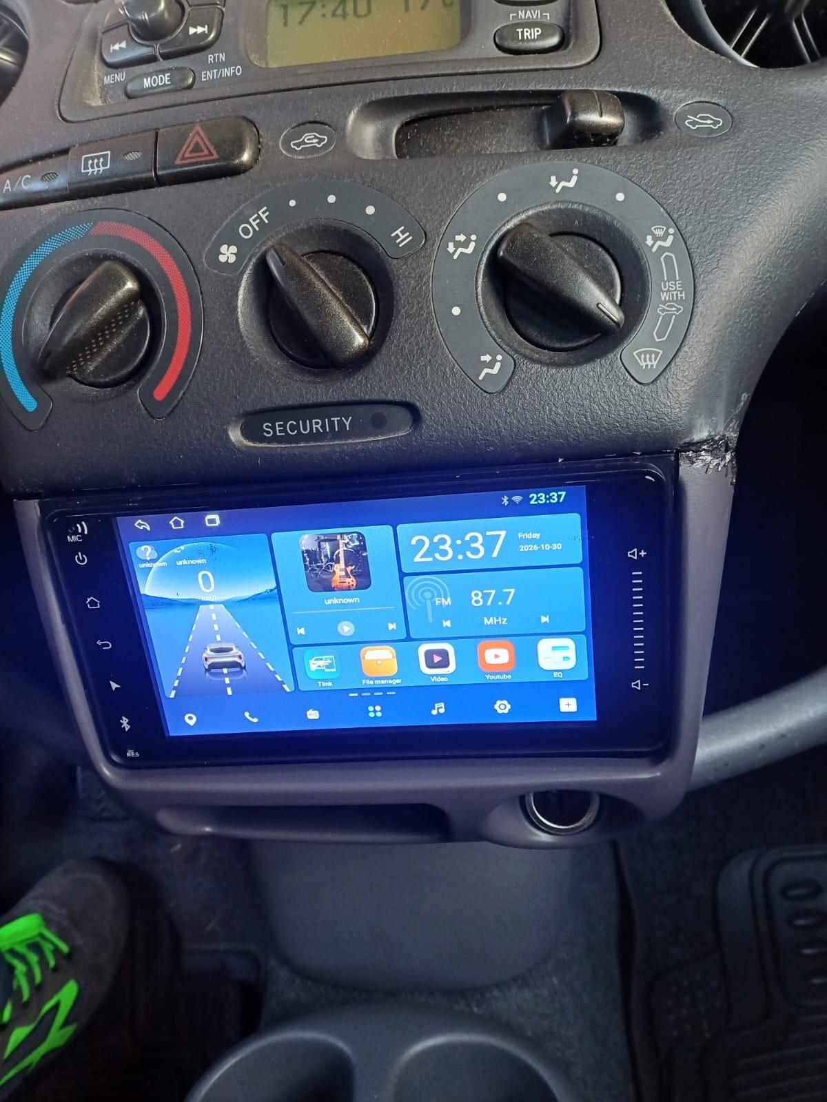 Toyota Yaris 1.3