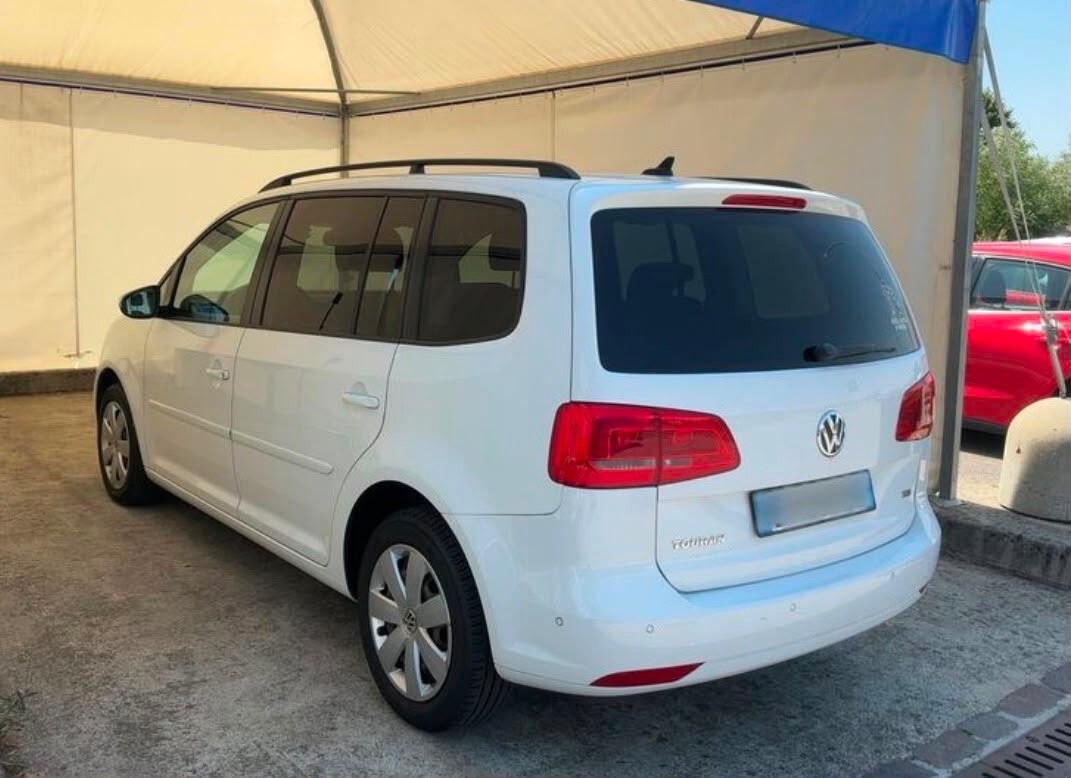 Volkswagen Touran 1.6 TDI DSG 03/2014