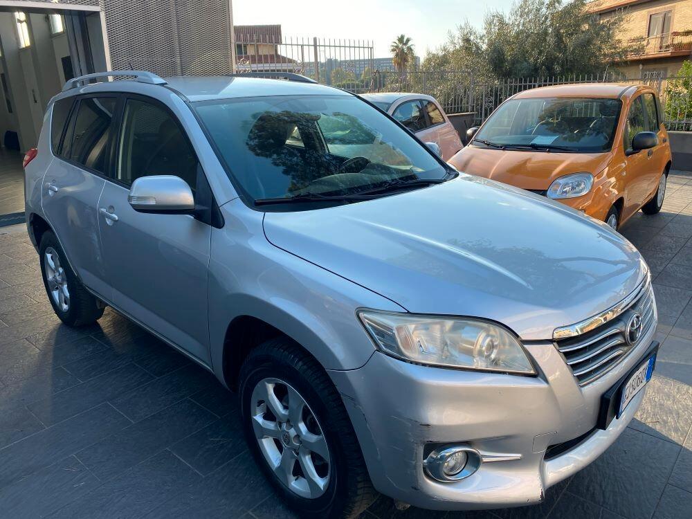 Toyota RAV 4 RAV4 2.2 D-4D 150 CV DPF