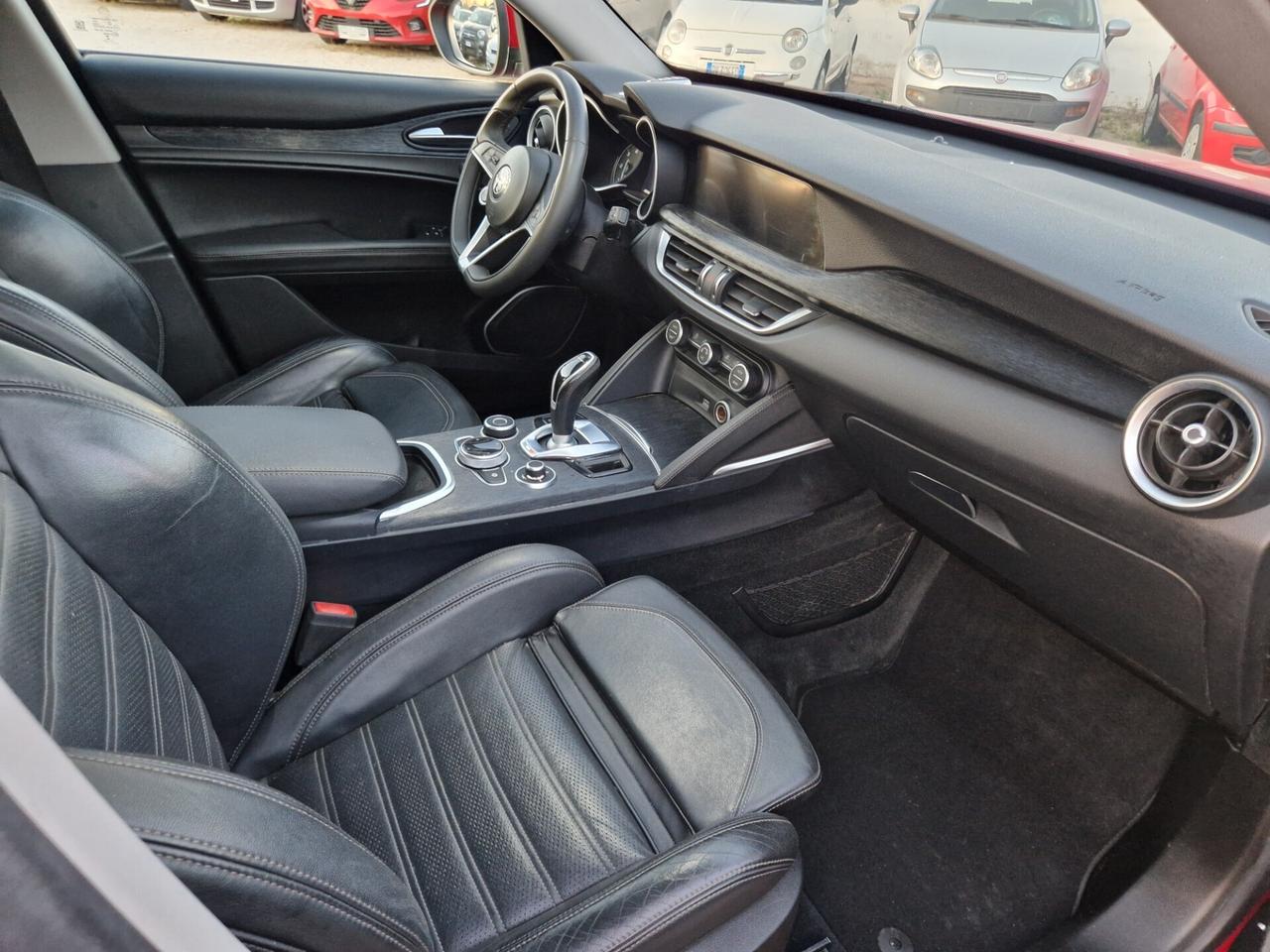 Alfa Romeo Stelvio 2.2 160 CV - 2020