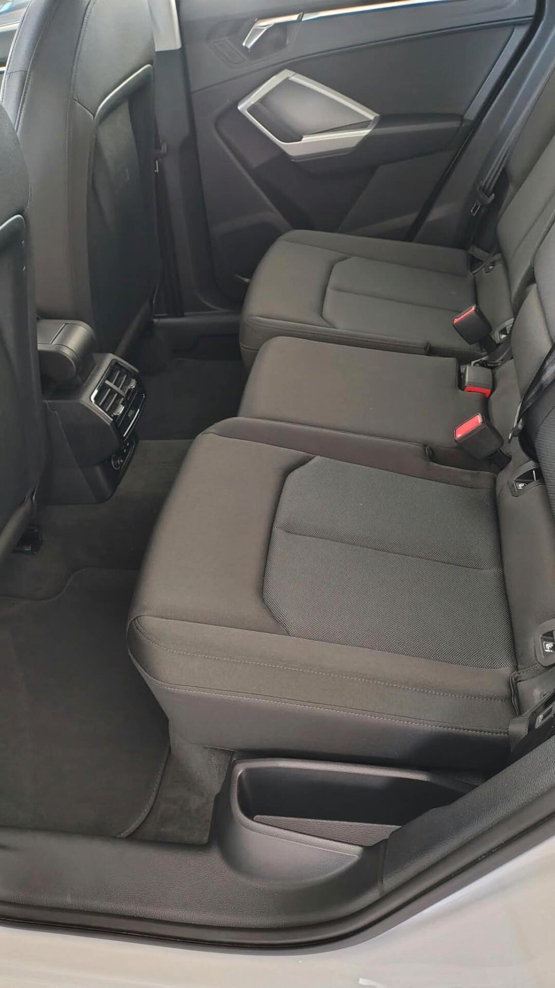 Audi Q3 35 TDI S tronic Business Advanced