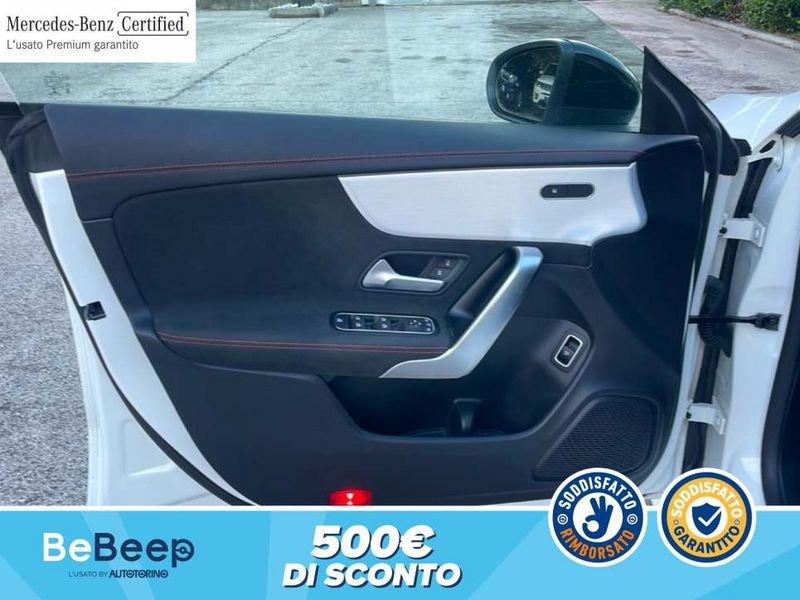 Mercedes-Benz CLA COUPE 180 D PREMIUM AUTO