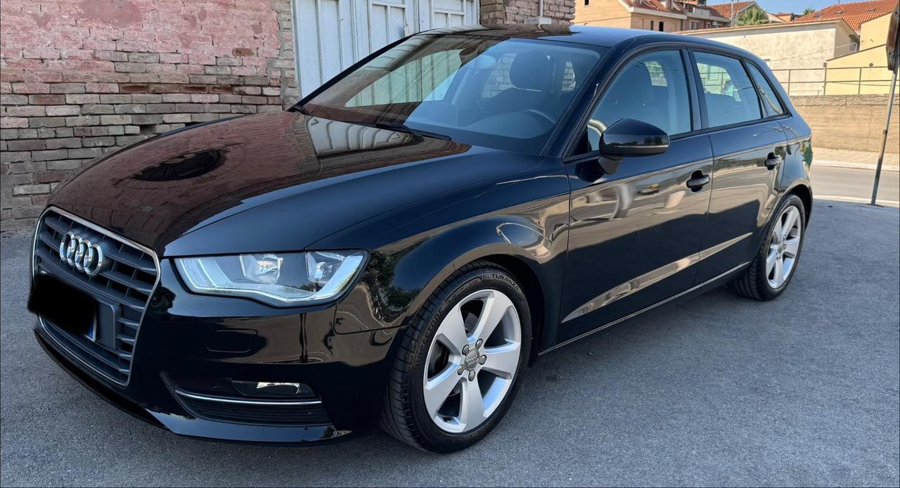 Audi A3 SPB 1.6 TDI clean diesel Business