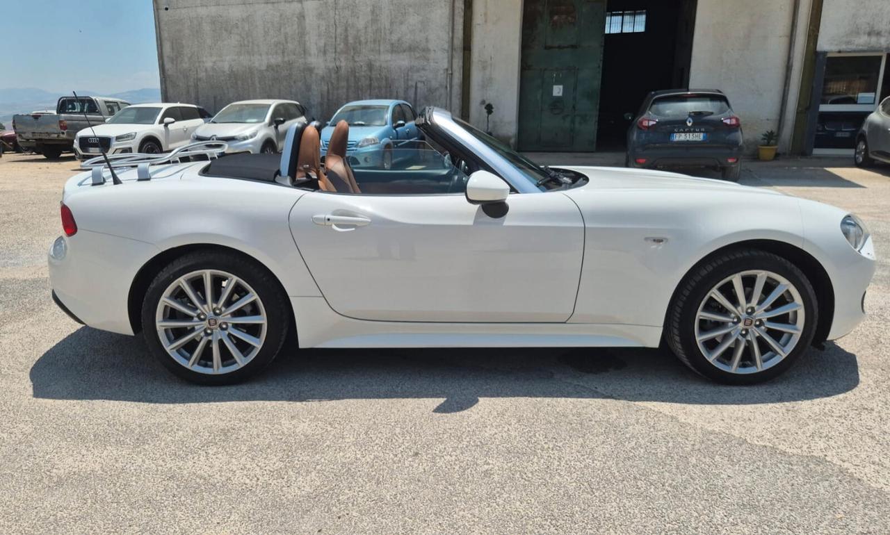 Fiat 124 Spider 1.4 MultiAir AT6 Lusso