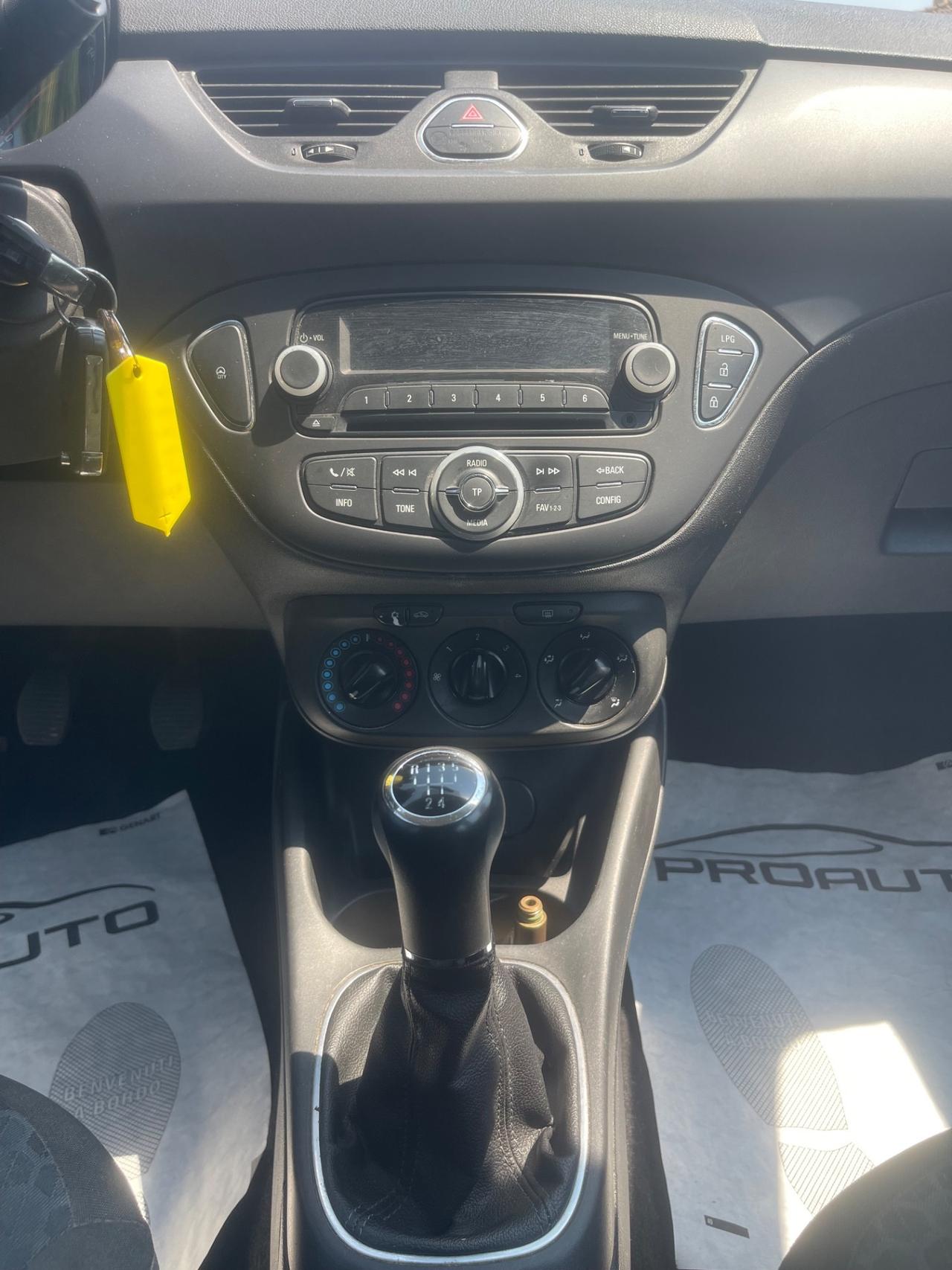 Opel Corsa 1.4 90CV GPL Tech 5 porte b-Color