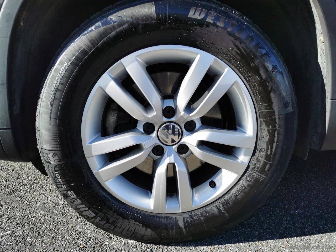VOLKSWAGEN Tiguan 2.0 TDI 110CV Sport & Style BMT RATE AUTO MOTO SCOOTER