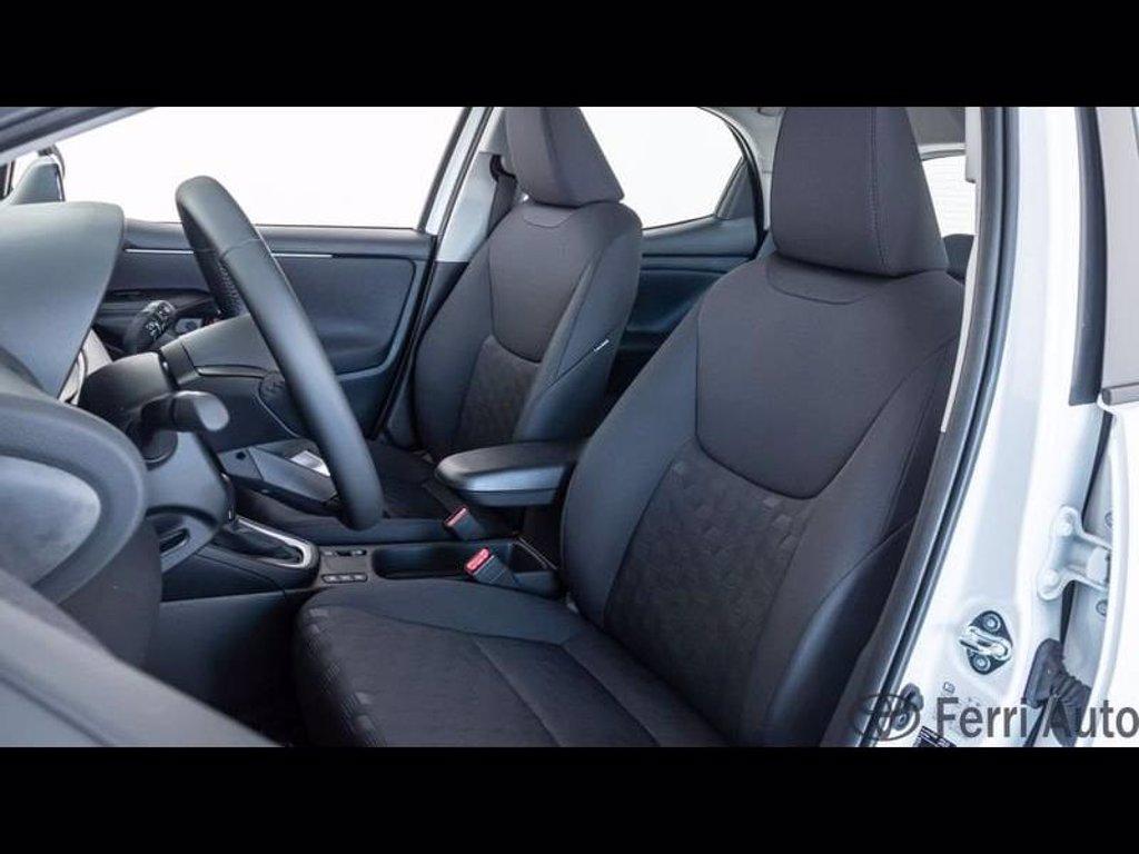 TOYOTA Yaris 1.5h trend del 2021