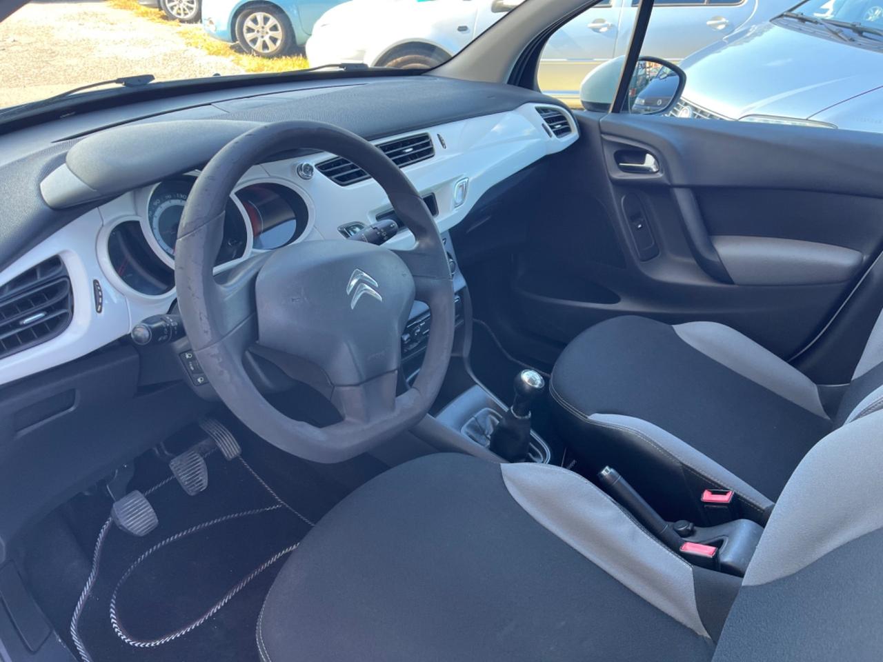 Citroen C3 1.1 Exclusive ok neopatentati garanzia 12 mesi