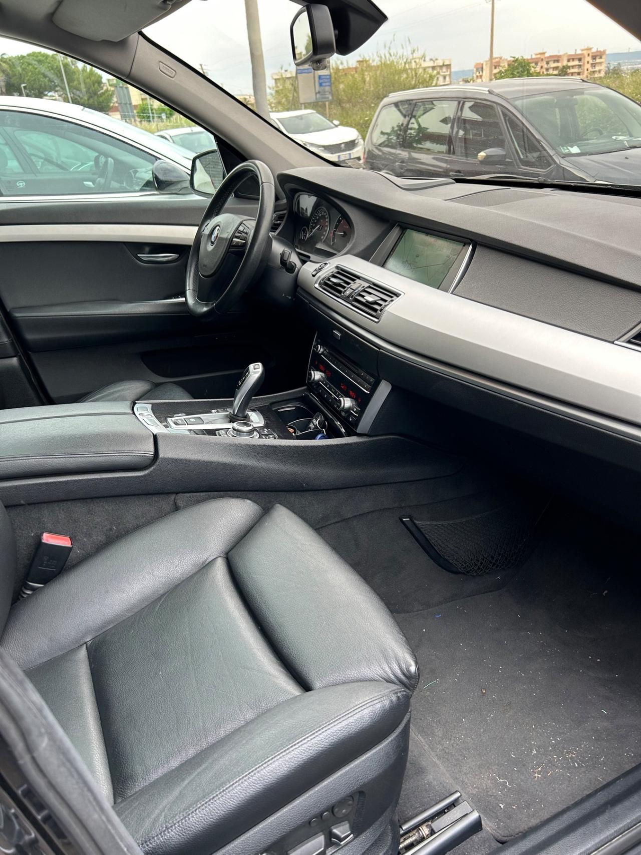 Bmw 520 520d xDrive Touring Luxury GT