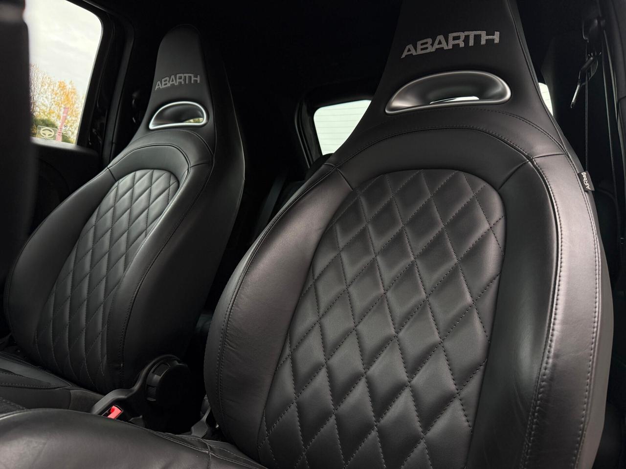 Abarth 595 1.4 Turbo T-Jet 165 CV Turismo