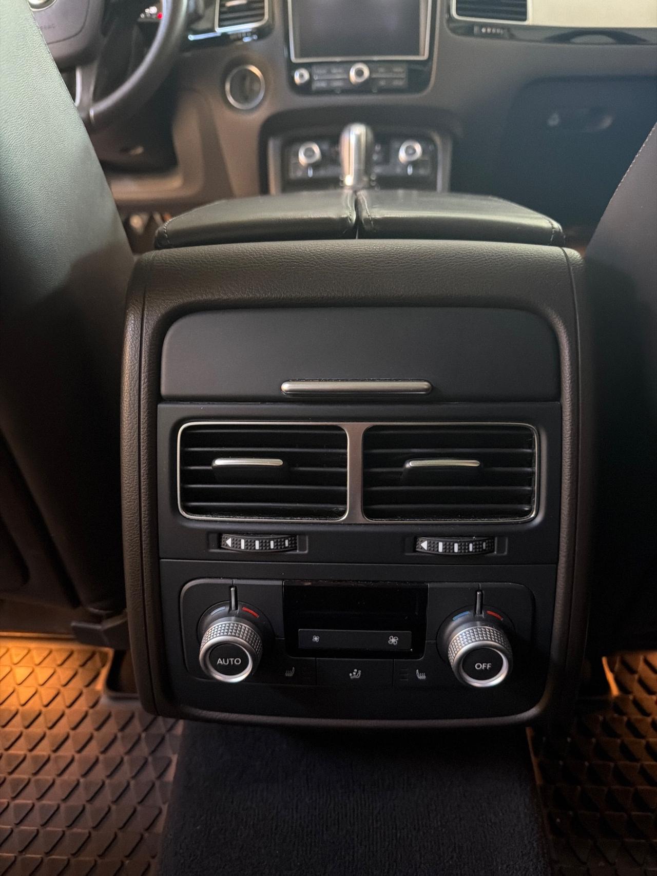 Volkswagen Touareg 3.0 TDI 262 CV tip. BlueMotion Technology Executive