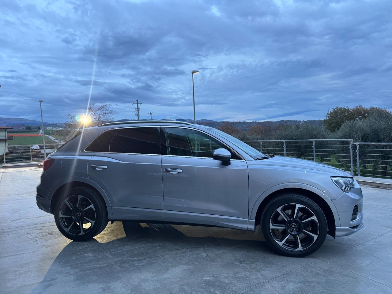 Audi Q3 40 TDI quattro S tronic line edition