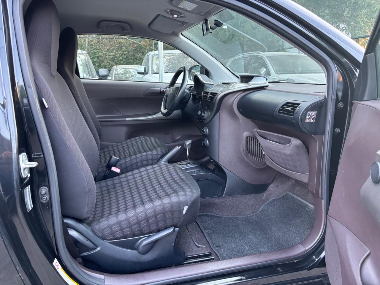 Toyota iQ 1.0 Sol AUTOMATICA ok Neopatentati