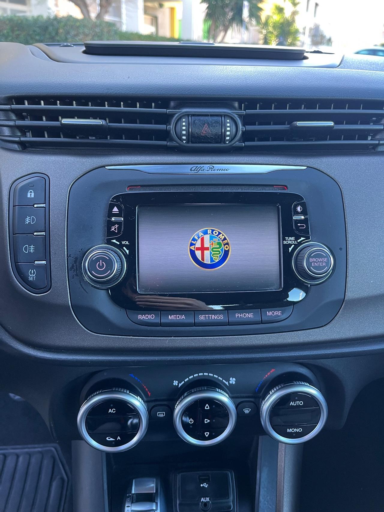 Alfa Romeo Giulietta 1.6 JTDm-2 105 CV Exclusive