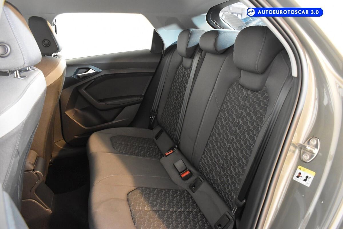 Audi A1 SPB 25 TFSI S tronic line edition