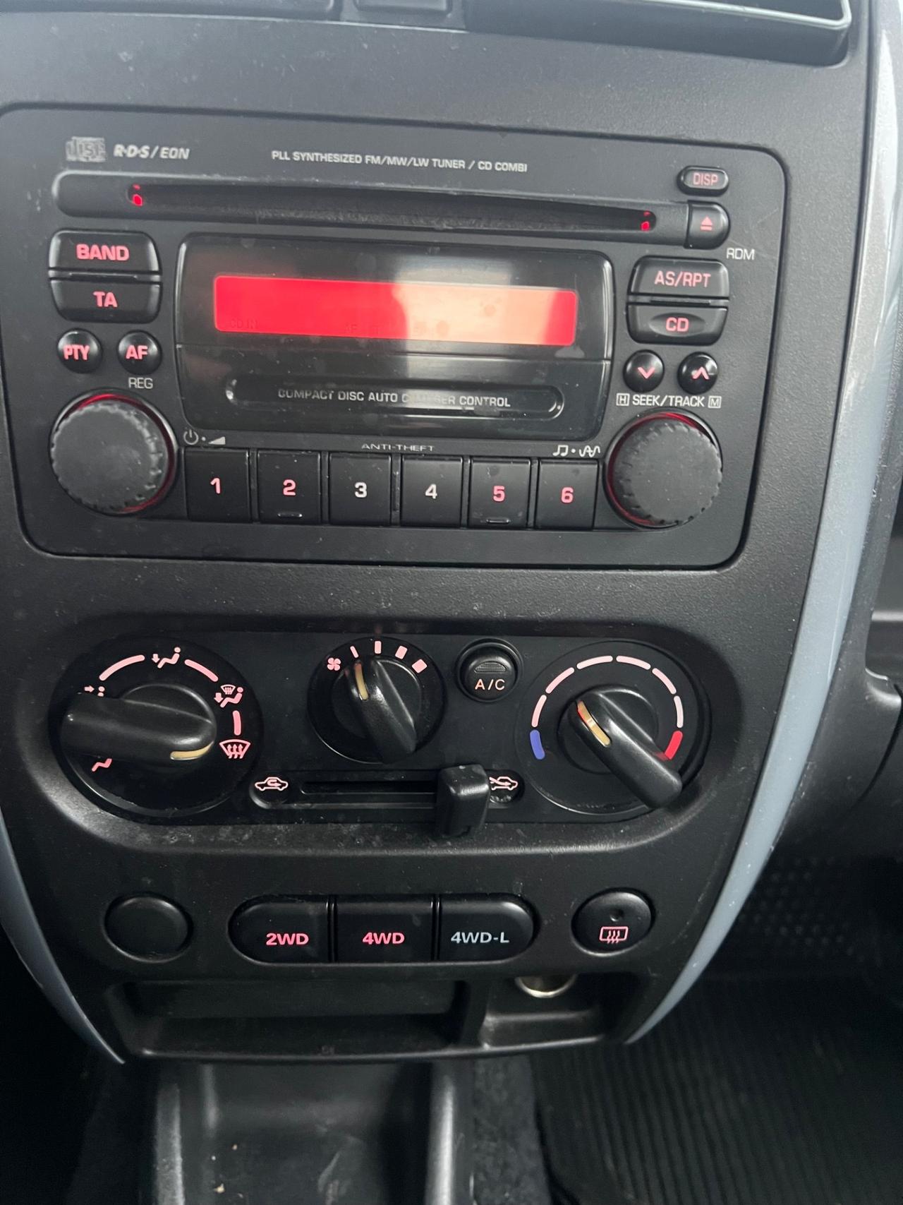 Suzuki Jimny 1.3i 16V cat 4WD JX