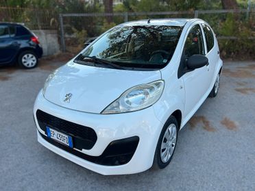 PEUGEOT 107 1.0 5porte Superga - 2012