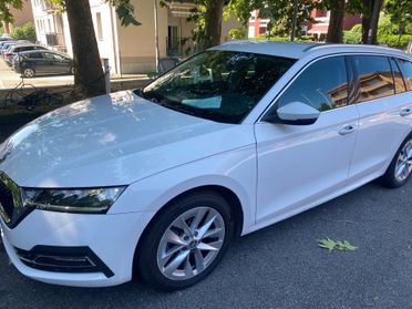 Skoda Octavia 2.0 TDI EVO SCR Wagon Executive