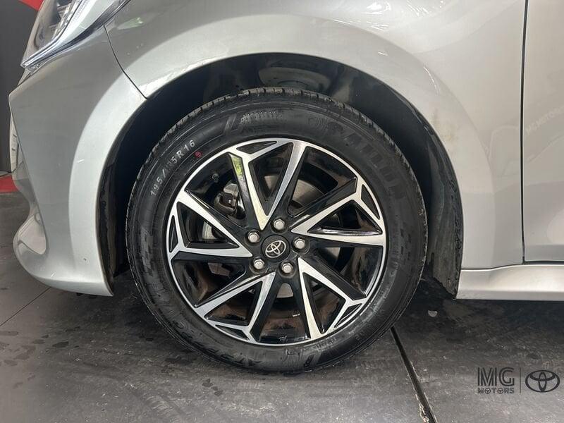 Toyota Yaris 1.5 Hybrid 5 porte Trend