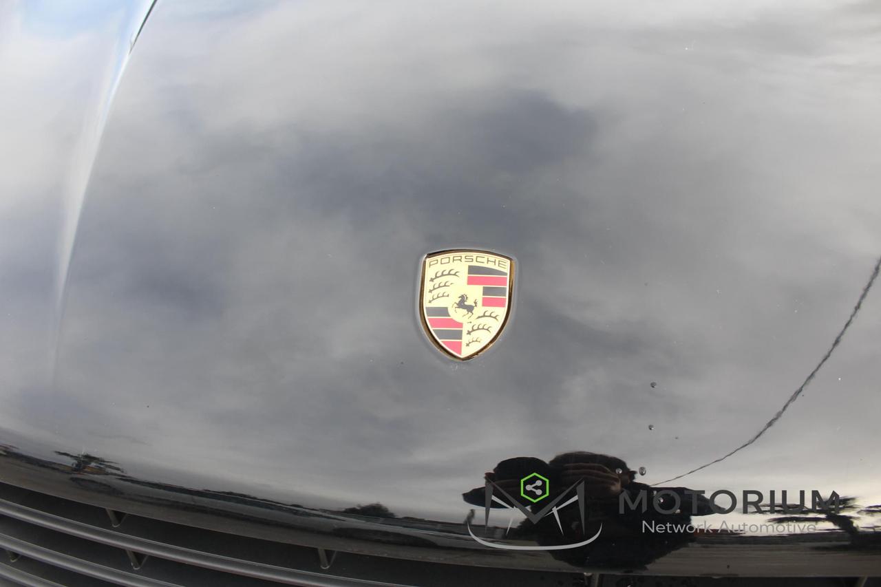 Porsche MACAN 2.0 245 CCV PDK