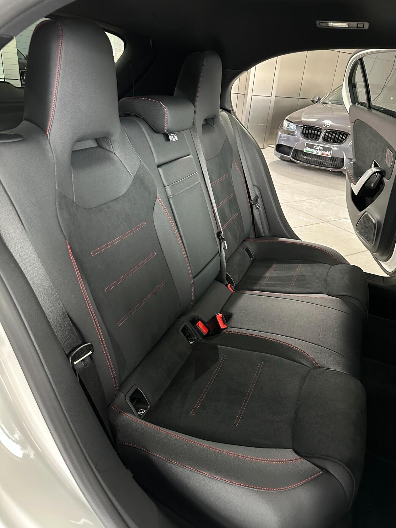 Mercedes-benz A 200 163cv AMG Pack Tetto Mild-Hybrid Burmester