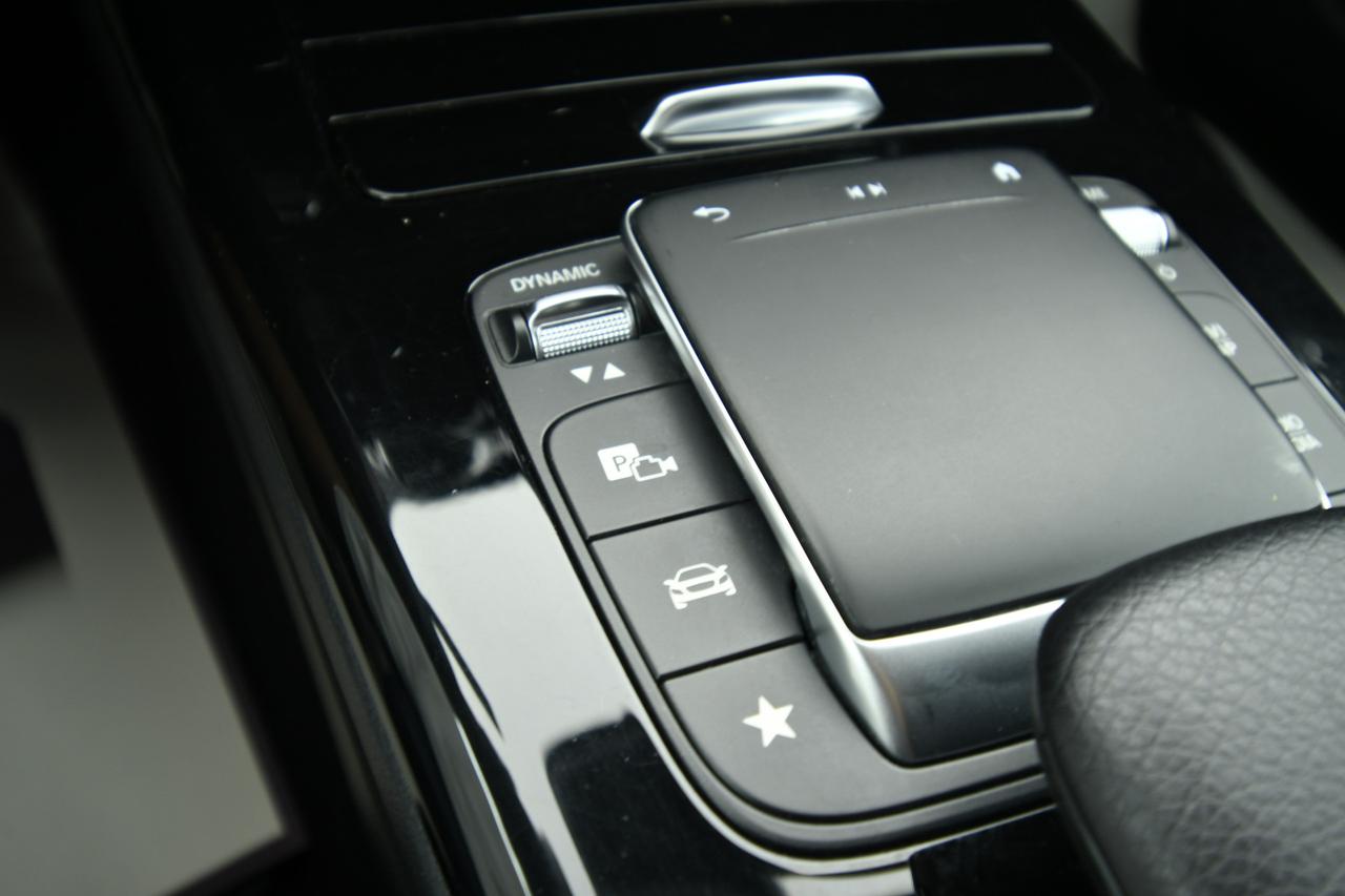 Mercedes-Benz A 180 d Business auto NEOPATENTATI+CAMERA+LED