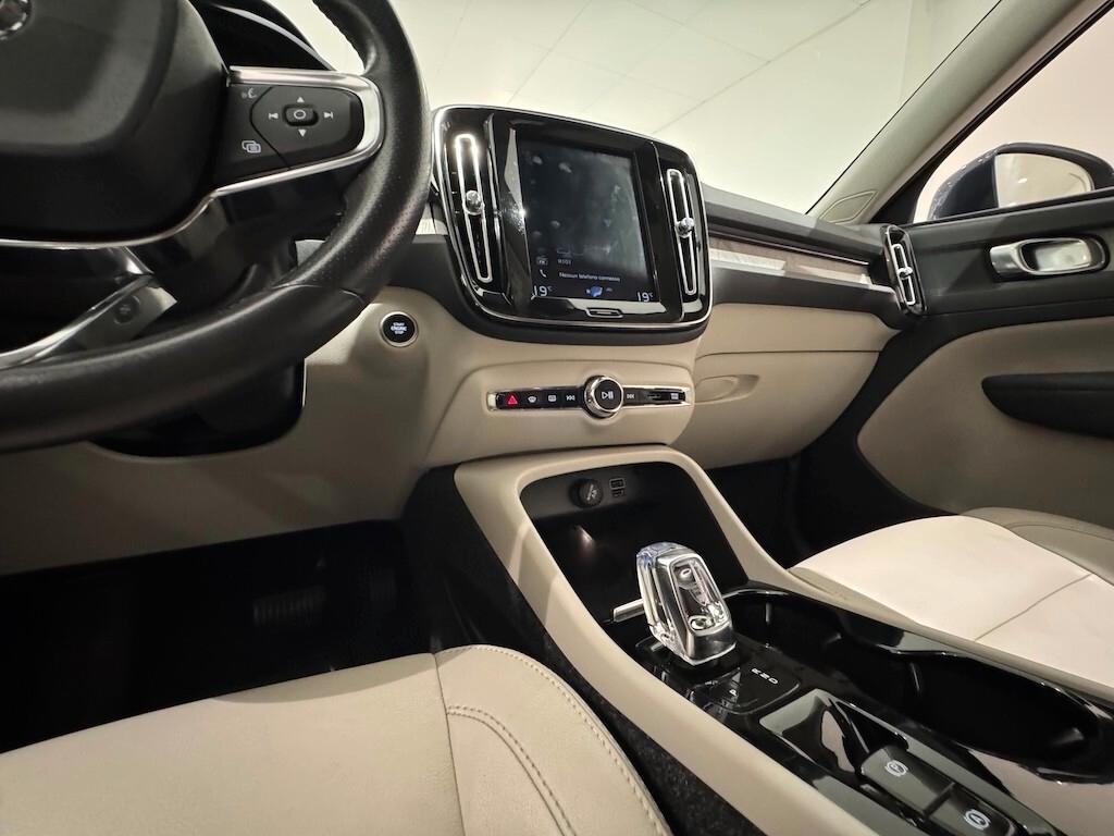 Volvo XC40 D4 AWD Geartronic Inscription