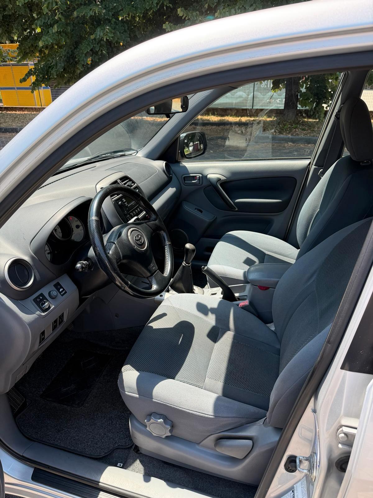 Toyota RAV 4 RAV4 2.0 Tdi D-4D cat 5 porte