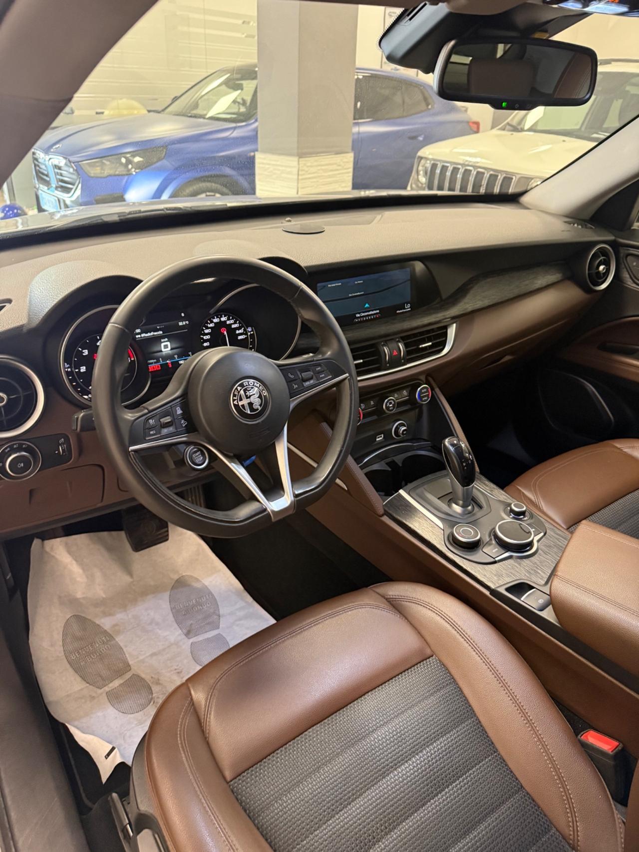 Alfa Romeo Stelvio 2.2 Turbodiesel 190 CV AT8 Q4 B-Tech